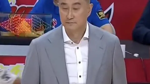 张正伟短池世锦赛半决赛遗憾出局，郑诠龙再创全国纪录！